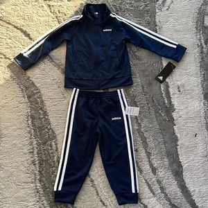 BNWT Adidas track set size 2T